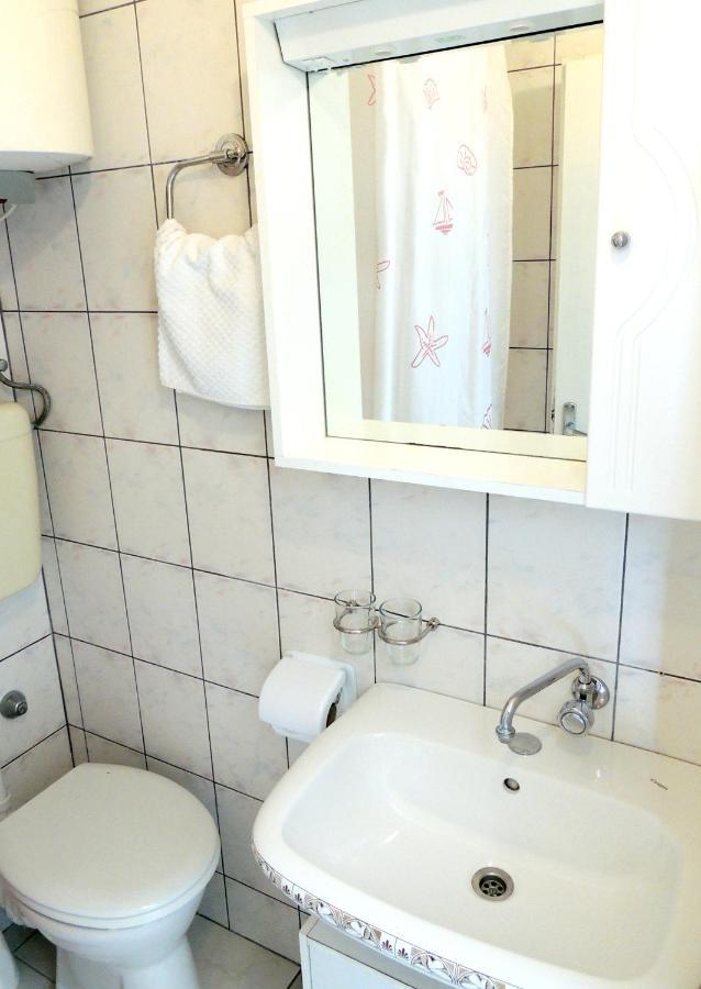 Apartman Husic Pag Town Exterior foto