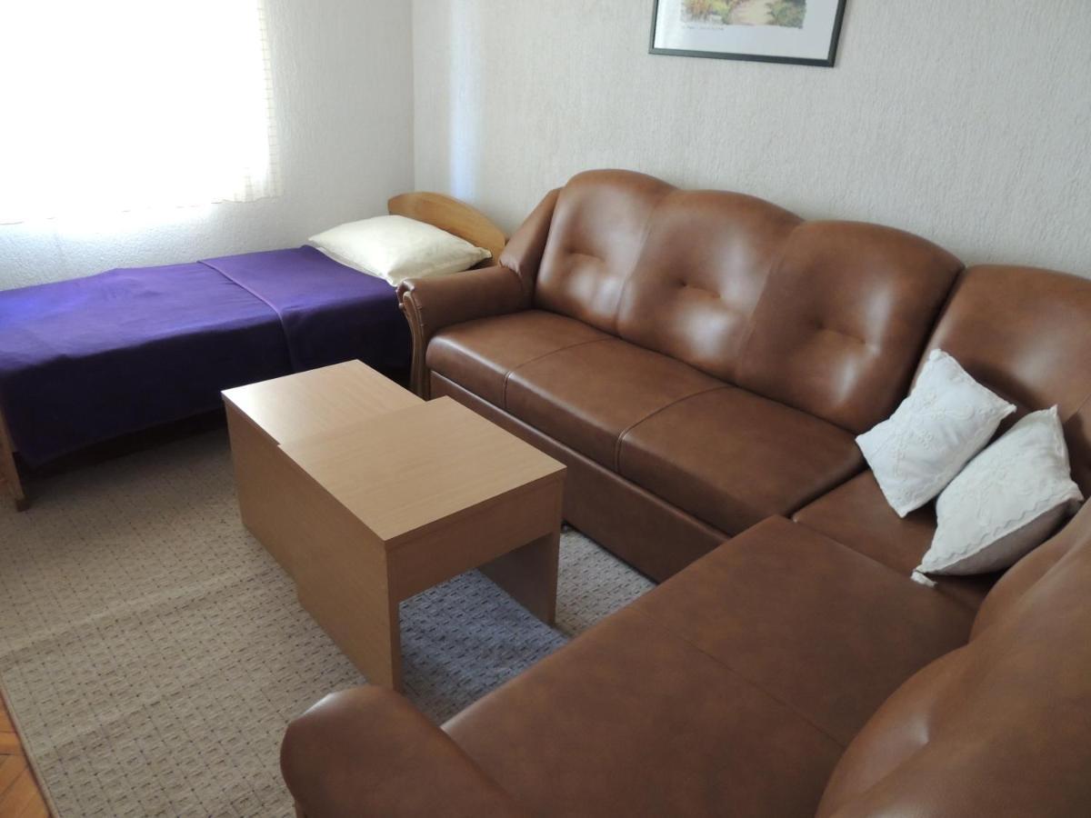 Apartman Husic Pag Town Exterior foto
